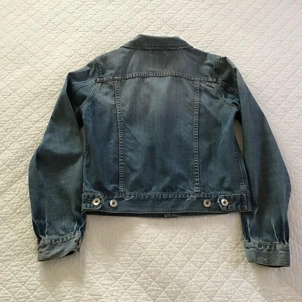 Hot Kiss Womens Medium Wash Denim Trucker Jacket Y2K Coastal Cowgirl Grunge Boho